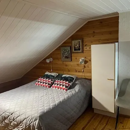 Salmelankartano P3a Naeaetaenpesae Visit